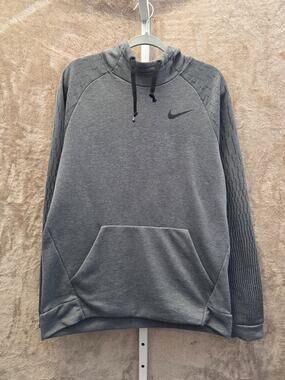 Nike Dri-Fit Men's Large gray hoodie pockets w/sleeve design 043